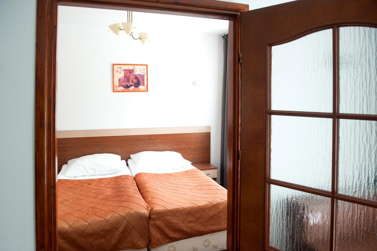Hotel Sezam Kraczkowa Exterior foto